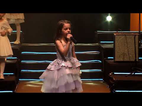 VESELO STURCE 2022 - Neda Sekulovska - Dve zajacinja (Official Festival Video ©2022)