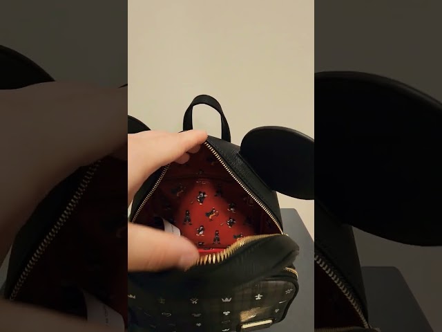 Vídeo relacionado con Loungefly - Walt Disney - Kingdom Hearts Mickey Mouse - Mini Backpack - Exclusiva Amazon - Bolso Coleccionable - Idea de Regalo - Mercancia Oficial - para Chicos, Chicas Hombres y Mujeres