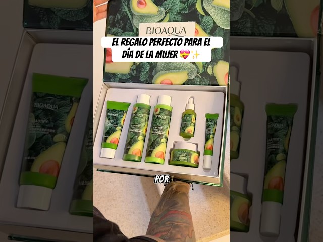 Vídeo relacionado con 84 Piezas Set Regalo Mujer Skincare, Set Cuidado Facial Mujer, Incluye Mascarillas Faciales/Eye Patches/Mascarilla Labios/Labial Hidratante/Hand Cream/bolsitas de tela pequeñas/tarjetas regalo