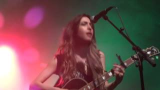 Kate Voegele - Sandcastles [live FULL HD]