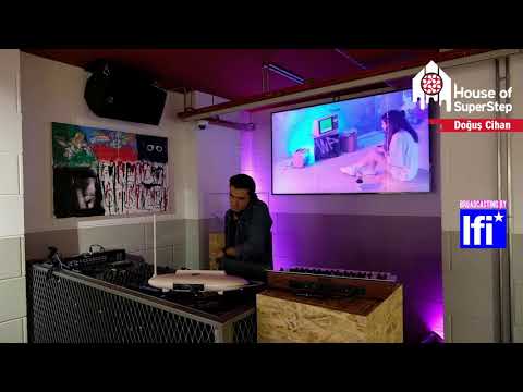 Doğuş Cihan recorded Live at House of Superstep