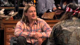 Duck Dynasty&#39;s Si &amp; Willie Robertson on Last Man Standing