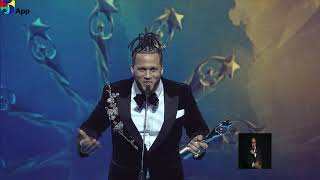 El Alfa Ganador Urbano del Año Premios Soberano 2019