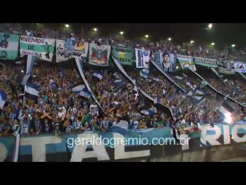 "Geral do Grêmio - Defesa do penalti por Victor" Barra: Geral do Grêmio • Club: Grêmio • País: Brasil