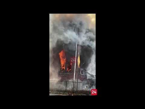 WATCH: Heavy Fire Rips Through Famous Felder’s Shul