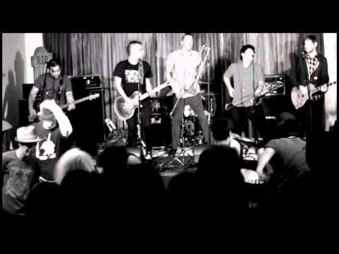 Niño Zombi - Niño Lisiado - Live @ Amplyfi in Hollywood, CA 02/04/11