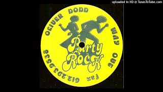 Oliver Dodd - Clean Fresh Clothes