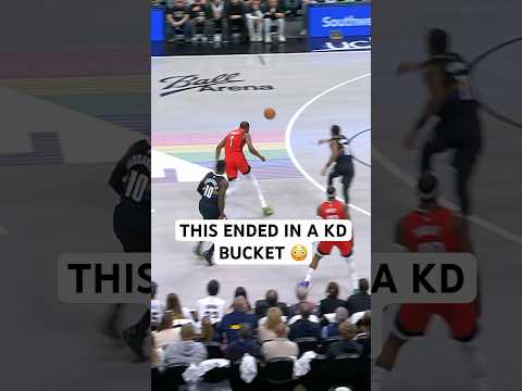 How did KD get so wide open? 😳