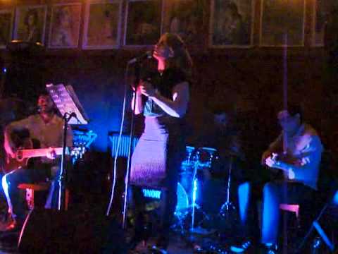 Linger - The Cranberries - Acoustic cover by The Wednesday Club at Pico Lounge, Glossop