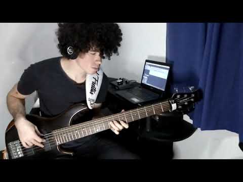 Bass Solo da canção Arcos de Fogo, Flechas Incendiadas - Davi Fernandes