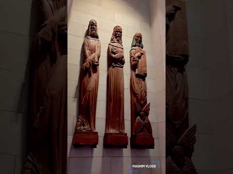 This Is Canada’s Largest Church! | Saint Joseph’s Oratory, Montreal
