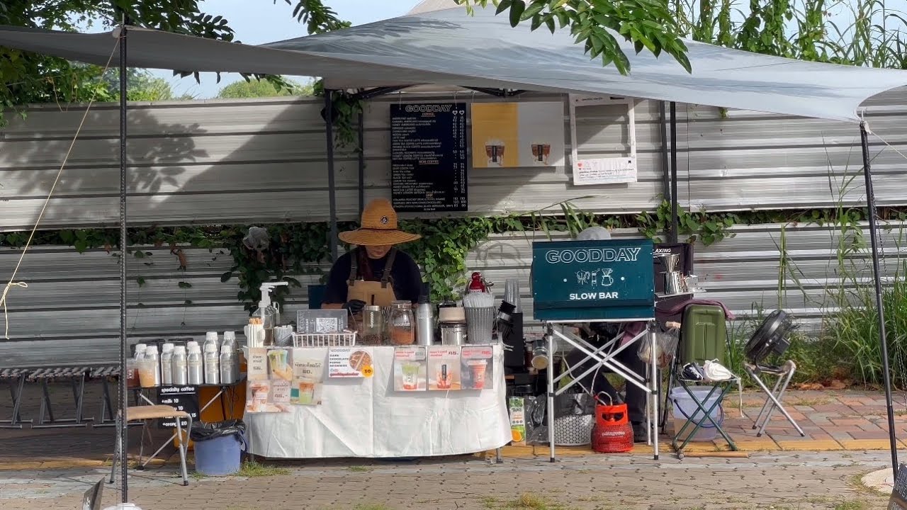 ตามติดชีวิตร้านสโลว์บาร์แบบมืออาชีพ