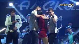 Download lagu GOYANG HOT DEWI MELON JURAGAN EMPANG!! mp3 Download lagu GOYANG HOT DEWI MELON JURAGAN EMPANG!! mp3