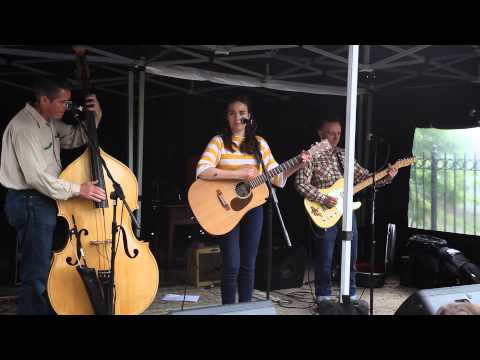 The Honey Bop Trio with Hannah Rickard live at the Cumberland Byker 2013-05-19