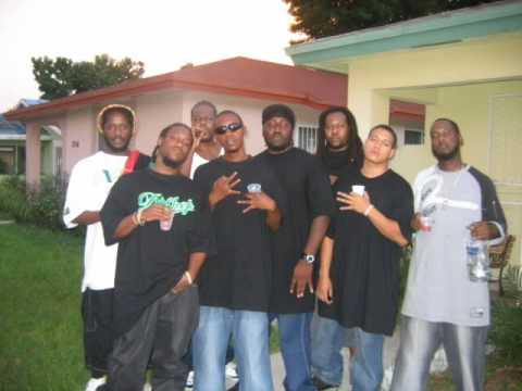 Lil lo Down----Bust Sumn --everydawg got it's day.wmv