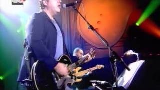 Revolver - dos por dos - Directo 40Tv 2005