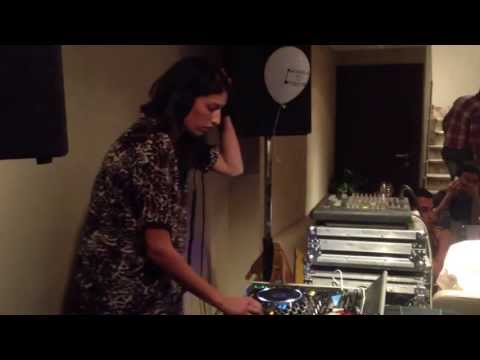 DJ ASHIBAH kicking off the night @ Boulevard