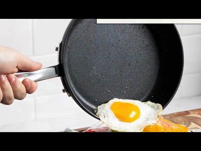 Vídeo relacionado con All-Clad 2100090557 E785S264 HA1 - Juego de utensilios de cocina anodizados y antiadherentes (2 piezas, sin PFOA, 20,5 cm), color negro