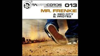 Mr. Frenkie - Protez