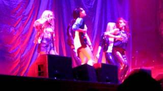 Parade - Rollercoaster Newcastle City Hall 03/02/11