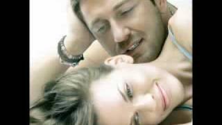 Alexander Acha -Con un beso