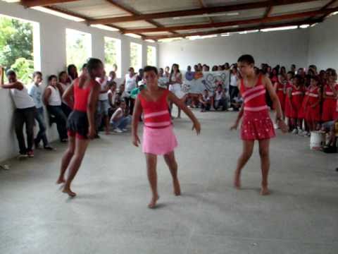 COLÉGIO ALEXANDRE DUMAS - GINCANA 7ª SÉRIE IMITAÇÃO DE BEYONCÉ