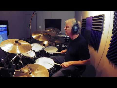 Tom Brechtlein/ In the studio and live. 2025