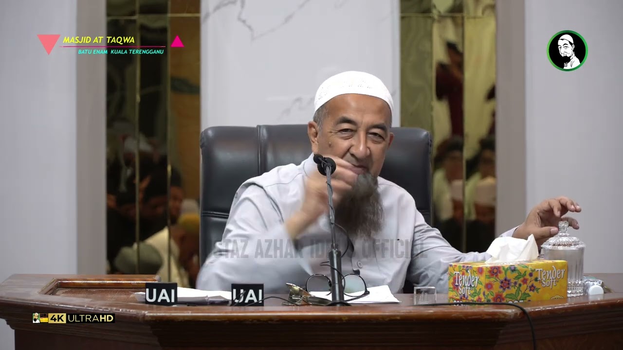 Ambil Minyak Dalam Kereta Pelanggan - Ustaz Azhar Idrus