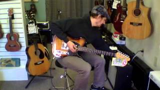 Video thumbnail for Used Fender Blues Junior amp! by Fan Guitar and Ukulele