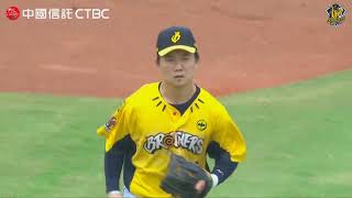 [分享] 柯基特剛剛的守備