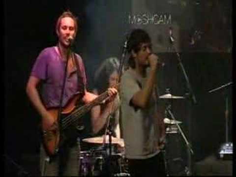 Rogerthat live clip - Fire In The Well
