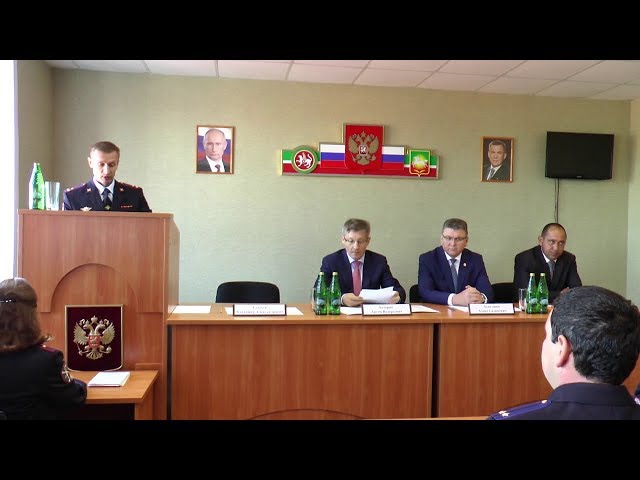 Начальник отдела МВД России  по Нурлатскому району - Владимир Елисеев