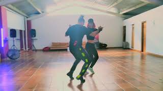 Dancing Bachata - Tumbao - Prince Royce feat Gente de Zona &amp; Arturo Sandoval