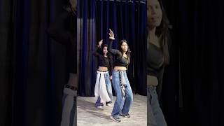 Download lagu Gup chup gup chup 🤫 | official video Karan Arjun | mp3