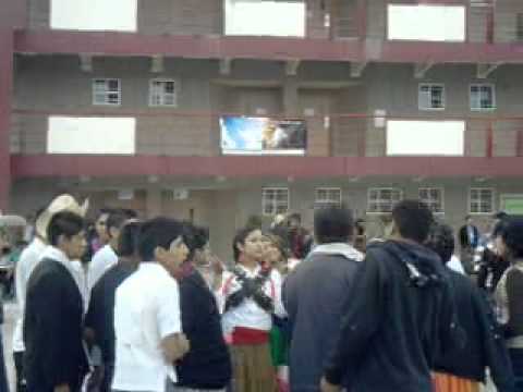 APASTELAZO AL CORDY...