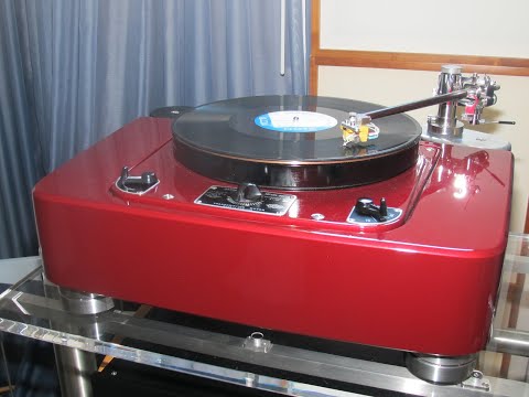 AXPONA 2019 Turntables and More Turntables!