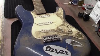 I Saved This Squier From The Dumpster!