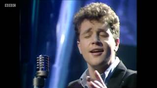 &#39;Love Changes Everything&#39;, Michael Ball - Top of the Pops (09 February 1989)