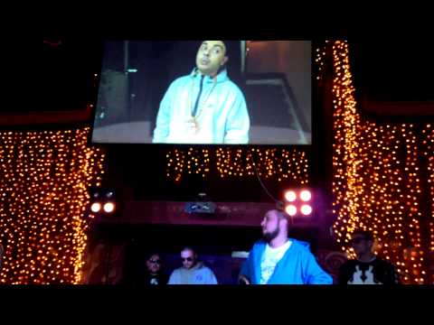 Триагрутрика ft. Смоки Мо - На работу