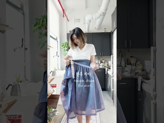 Vídeo relacionado con CBTRFASHION Conjunto de disfraz coreano de Hanbok para niñas (rosa oscuro, 13-15 años (160 cm)