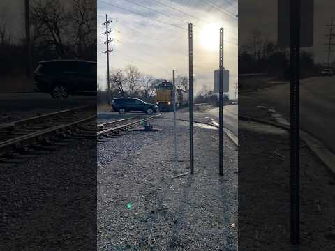 Car almost gets a fist bump by 815 knuckle coupler ￼