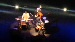 John Pizzarelli - No more Lonely Nights