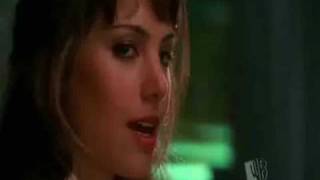 Smallville Clois-Maroon 5 Woman