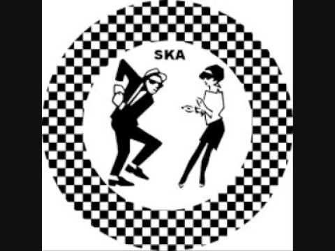 Melenoy SKa Tenda Biru