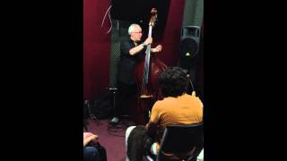 Eddie Gómez play Blues