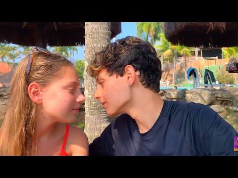 RESUMO:A FILHA DA MINHA PROFESSORA 32.