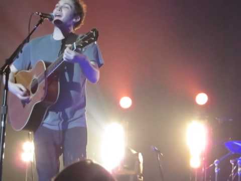 Gone Gone Gone - Phillip Phillips [Kamloops, BC - Mar. 27, 2014]