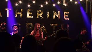 Lost In The Middle - Catherine McGrath