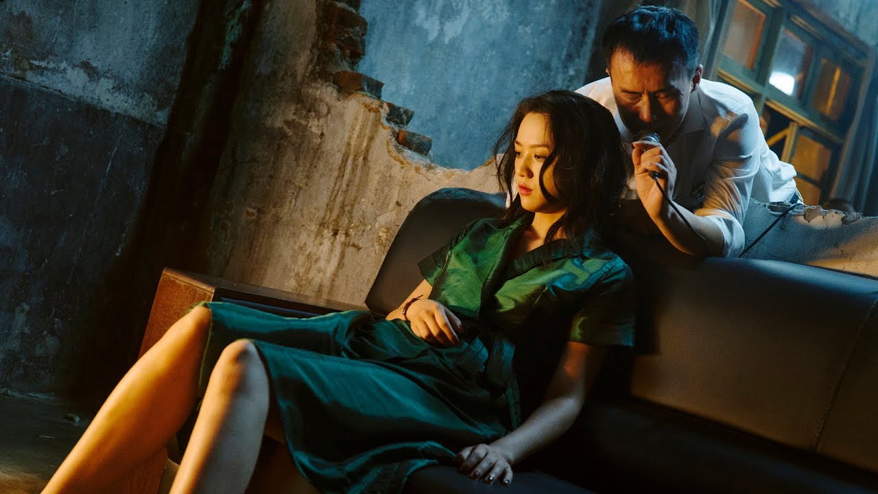 Long Day's Journey Into Night (2018)