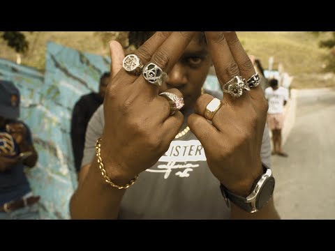 Slyngaz - LIVE (Official Music Video)